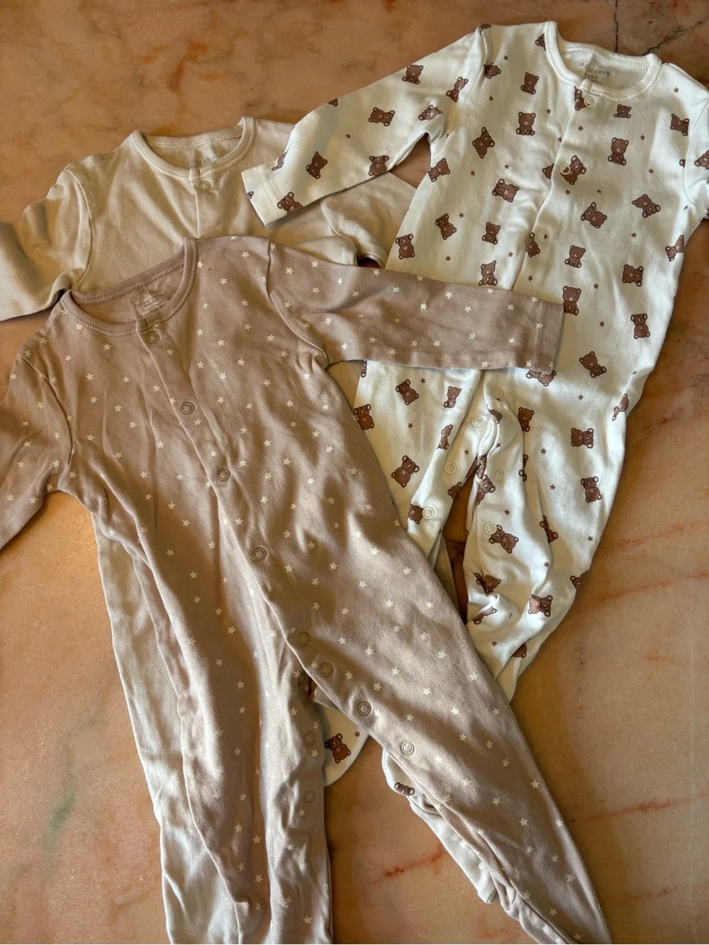 3-Pack Neutral Baby Pajama Footed Onesies - Bear & Star Prints NEVER WORN